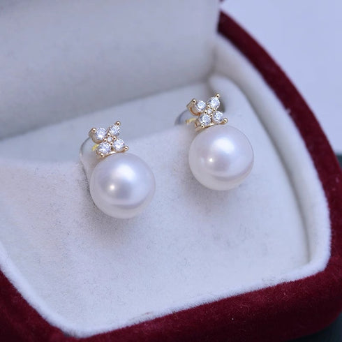 Elegant 10-11mm Freshwater Pearl Zirconia Leaf Earrings - Sterling Silver / Gold Vermeil